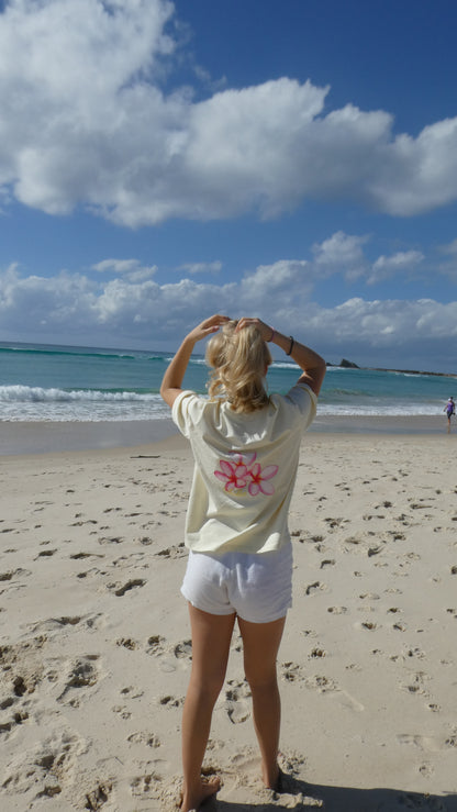 Bella tee 🌺⭐️